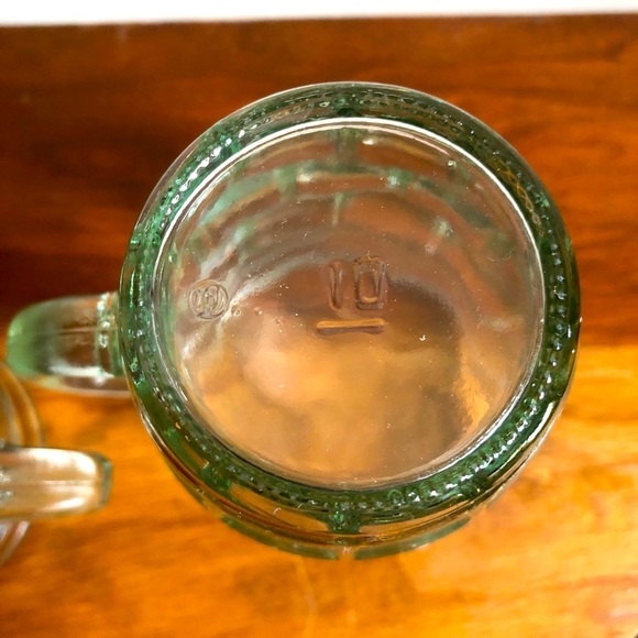 TWO vintage small beer mugs - Picture 5 of 6